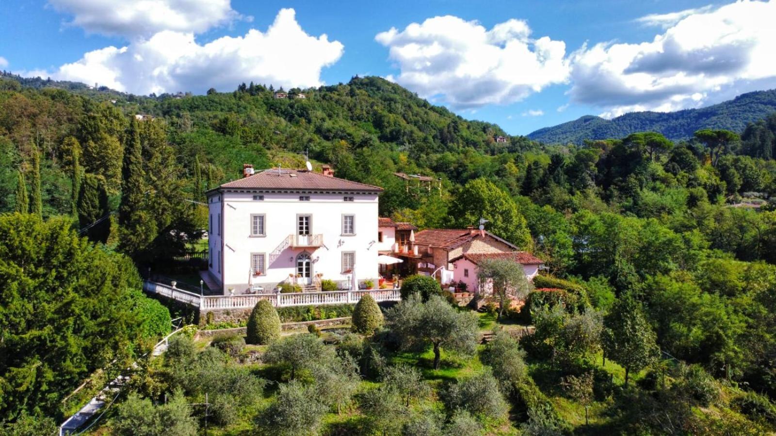 Pieve Fosciana Villa Belvedere מראה חיצוני תמונה